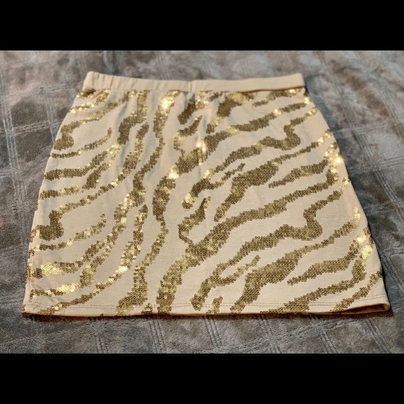 Heart & Hips Dresses & Skirts - Mini Skirt